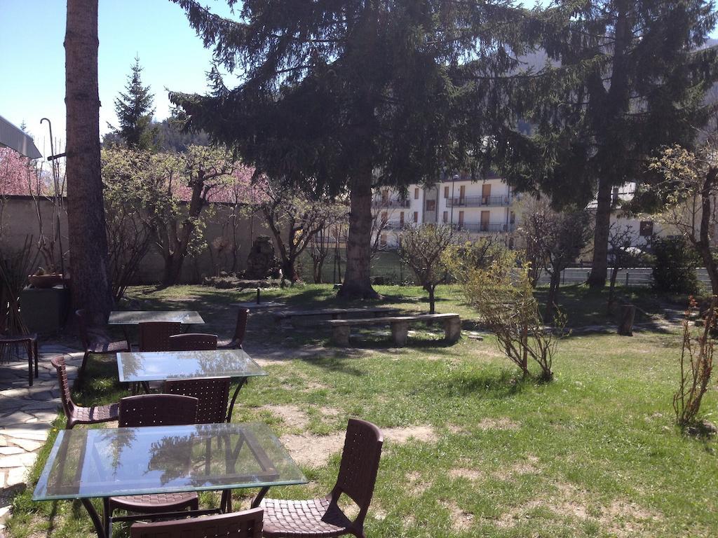 Villa Myosotis Bardonecchia Kamer foto